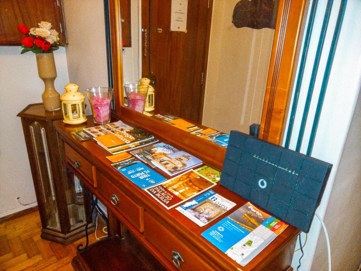 Enjoy Braga Estacao - Charming Bedrooms In The Historic Center Exteriör bild
