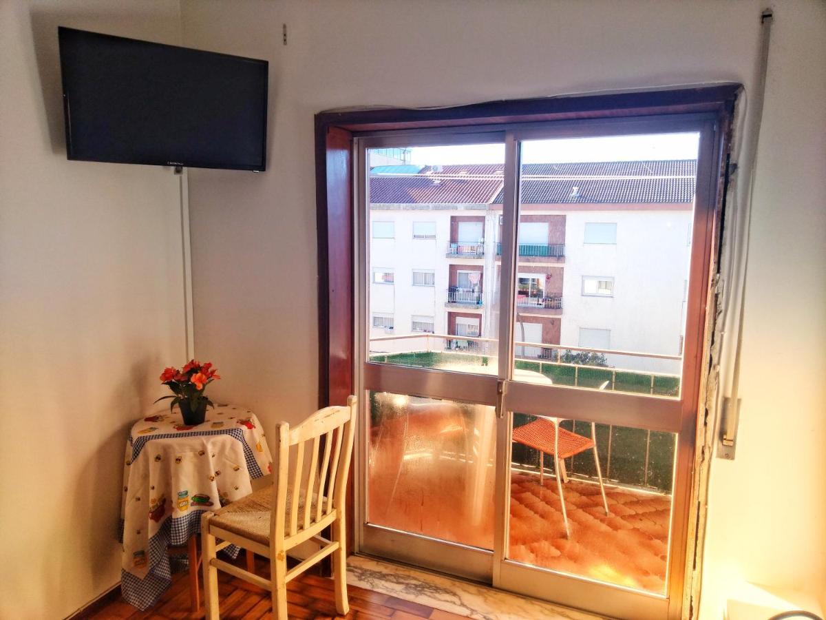 Enjoy Braga Estacao - Charming Bedrooms In The Historic Center Exteriör bild